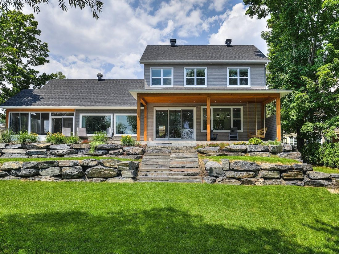 House in Magog, Quebec, Canada 5 - 16459418
