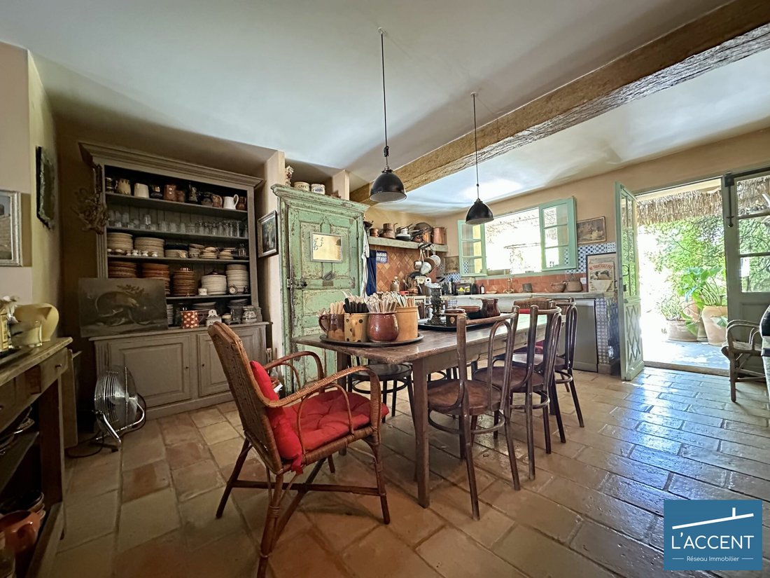 House in Centre Ville, Aigues-Mortes, France 2 - 17439795