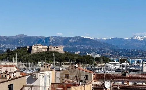 Apartment in Vieille Ville, Antibes, France 1