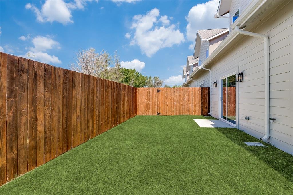 Dallas, Texas, United States 4 - 17782025