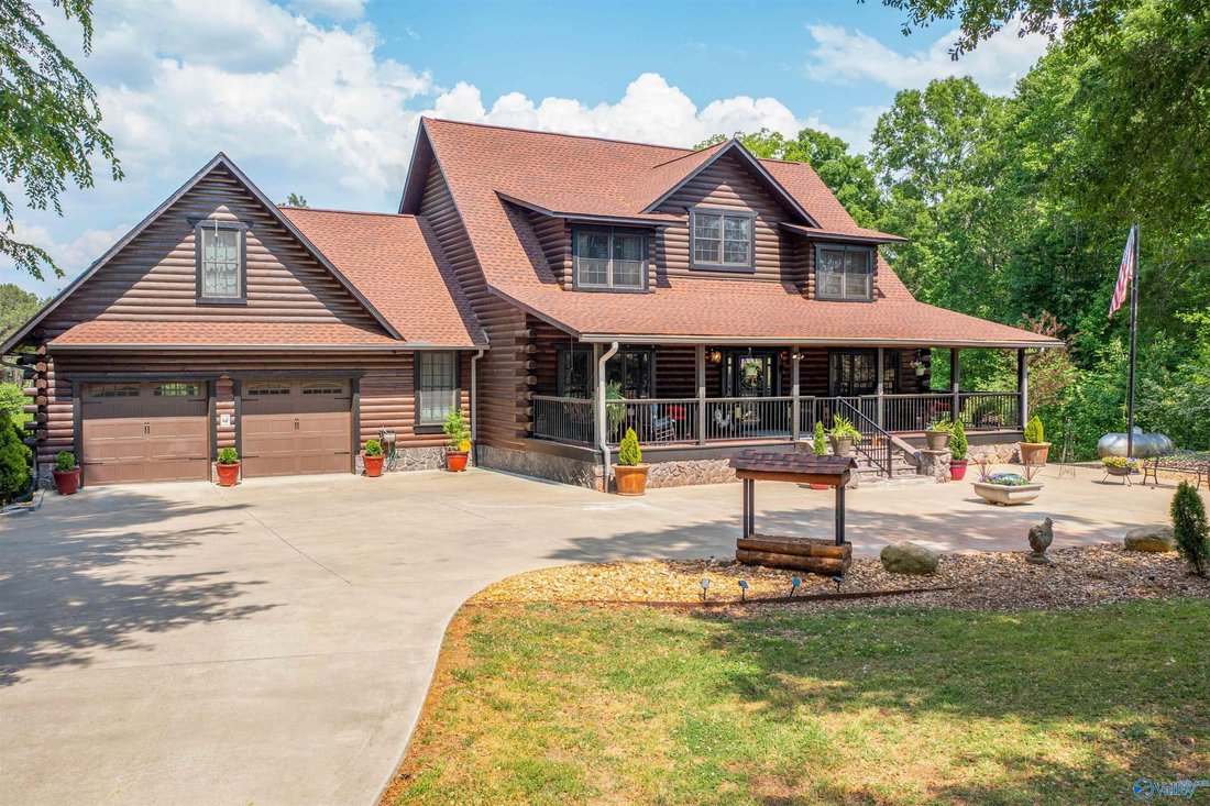 House in Centre, Alabama, United States 1 - 17779023