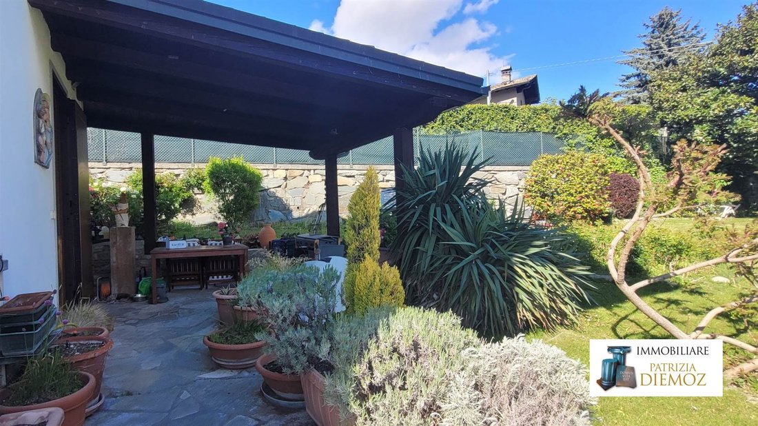 Villa in Precollinare Area / Zone Pré-collinaire, Aosta / Aoste, Aosta Valley / Vallée d'Aoste 4 - 17782722