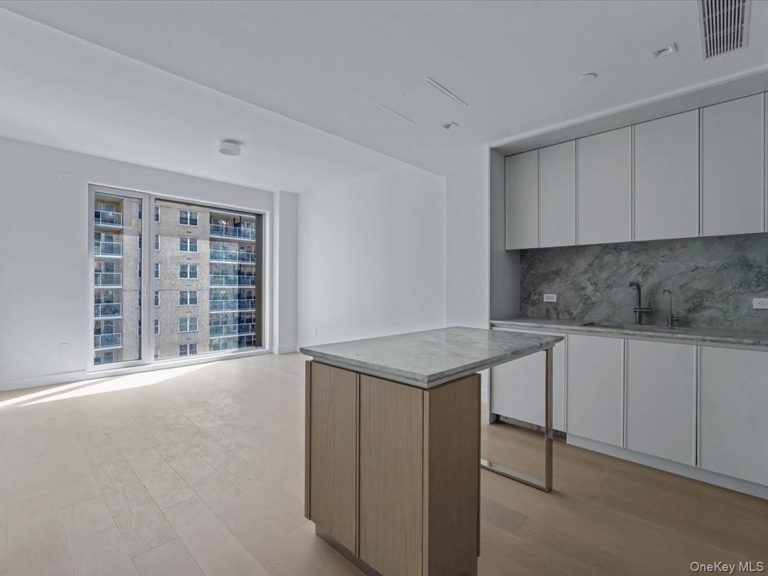 Condo in New York, New York, United States 5 - 17781223