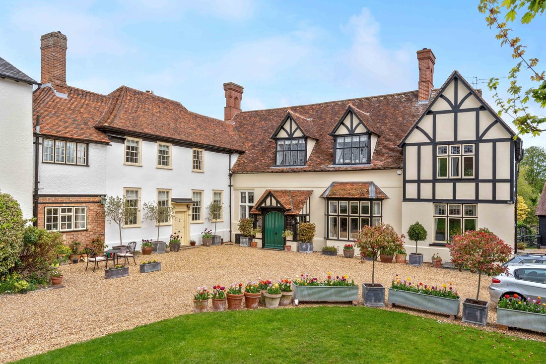 House in Buntingford, England 1 - 17779638
