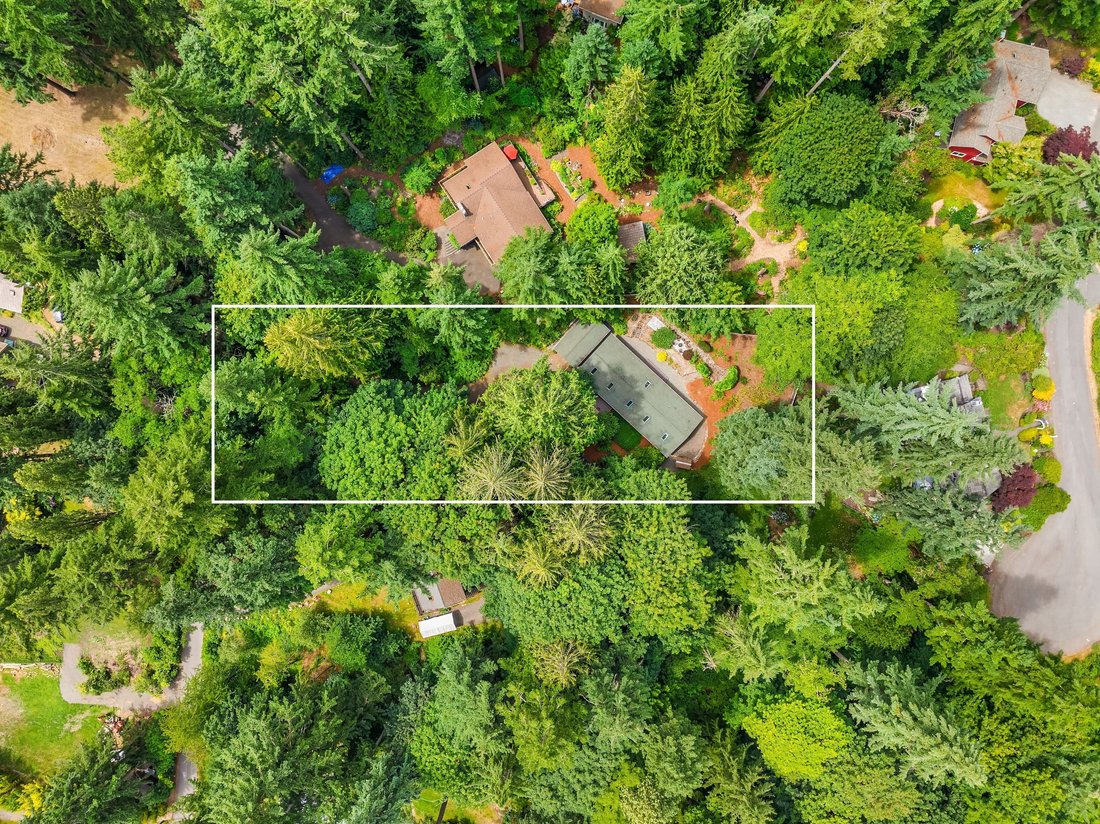 Bainbridge Island, Washington, United States 3 - 17779505