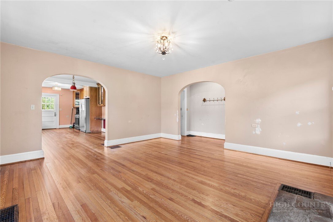 House in West Jefferson, North Carolina, United States 4 - 17780907