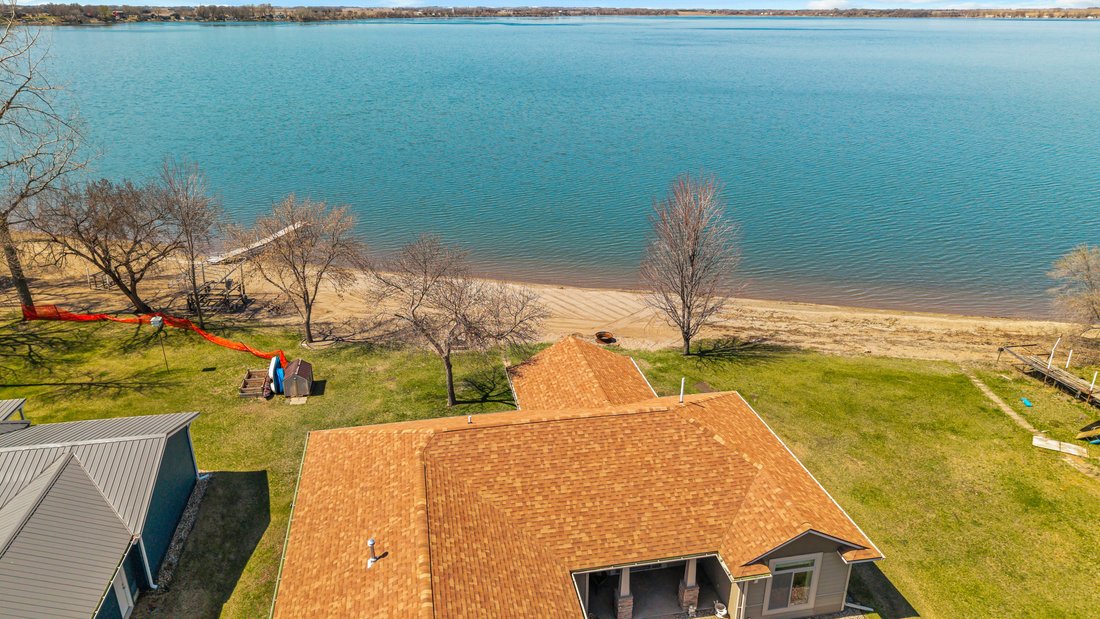 House in Brant Lake, South Dakota, United States 5 - 17779485