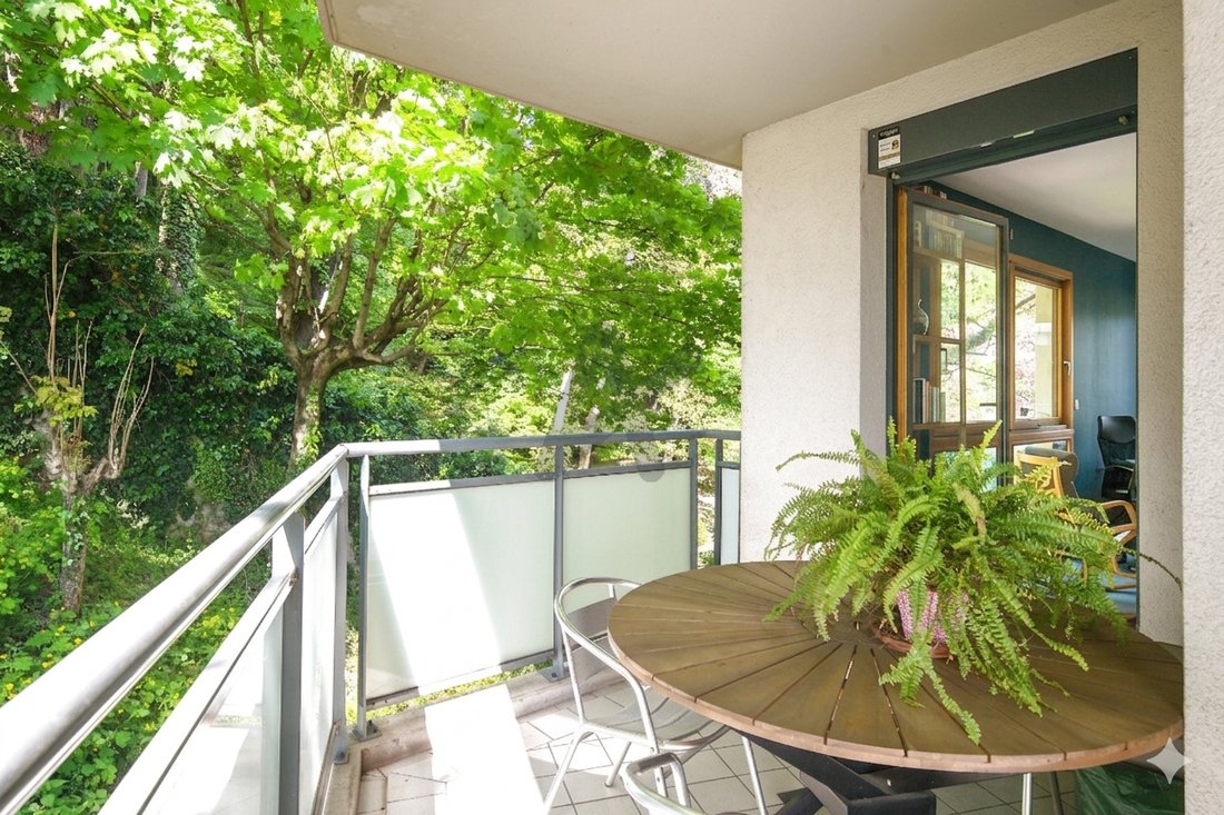 Apartment in Gerland, Lyon 7e Arrondissement, Lyon 3 - 17782379