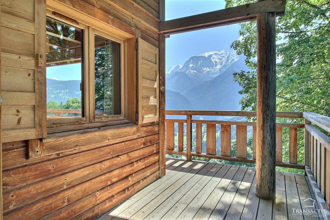 Chalet in Saint-Gervais-les-Bains, Auvergne-Rhône-Alpes, France 2 - 17494223