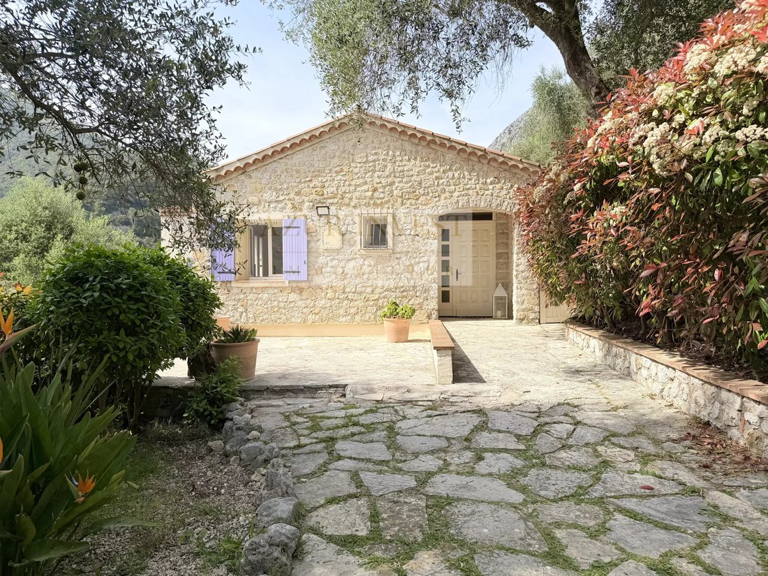 House in Menton, Provence-Alpes-Côte d'Azur, France 4 - 17778722