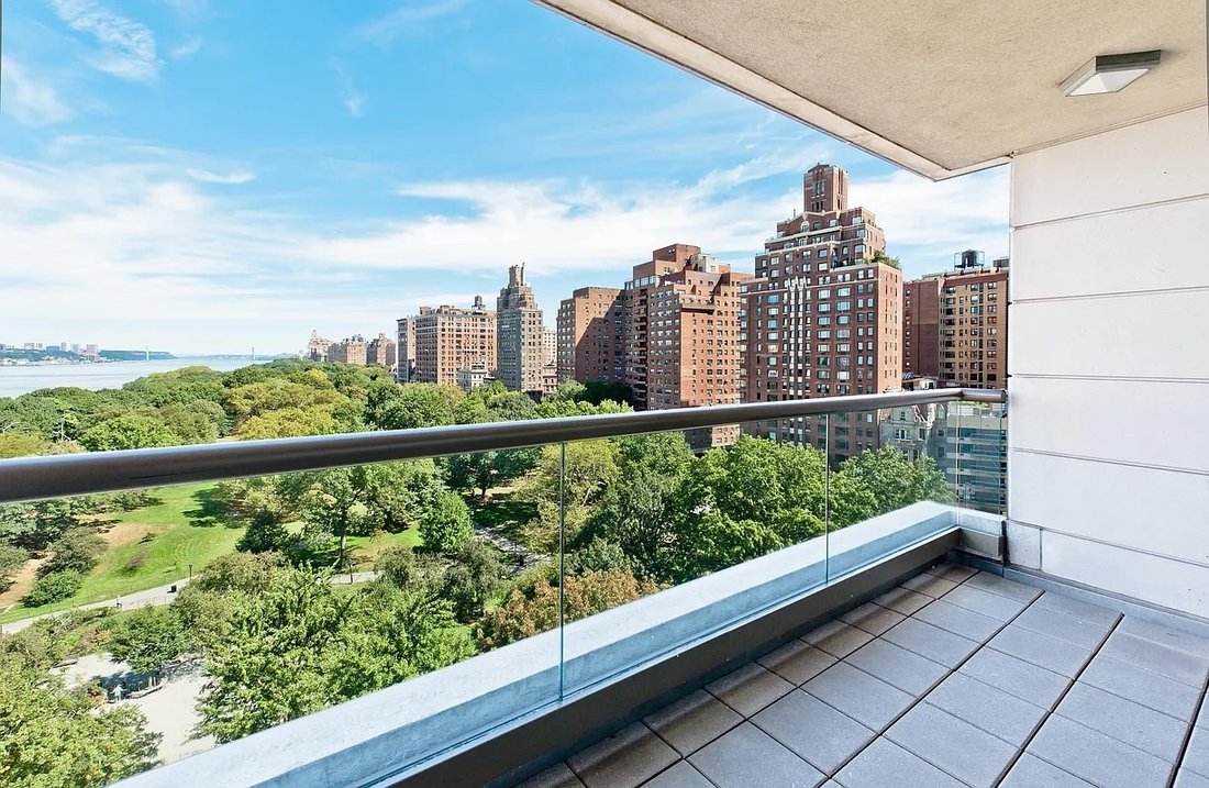 Condo in New York, New York, United States 3 - 17782660