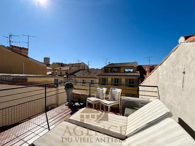 Apartment in Vieille Ville, Antibes, France 2 - 17779017