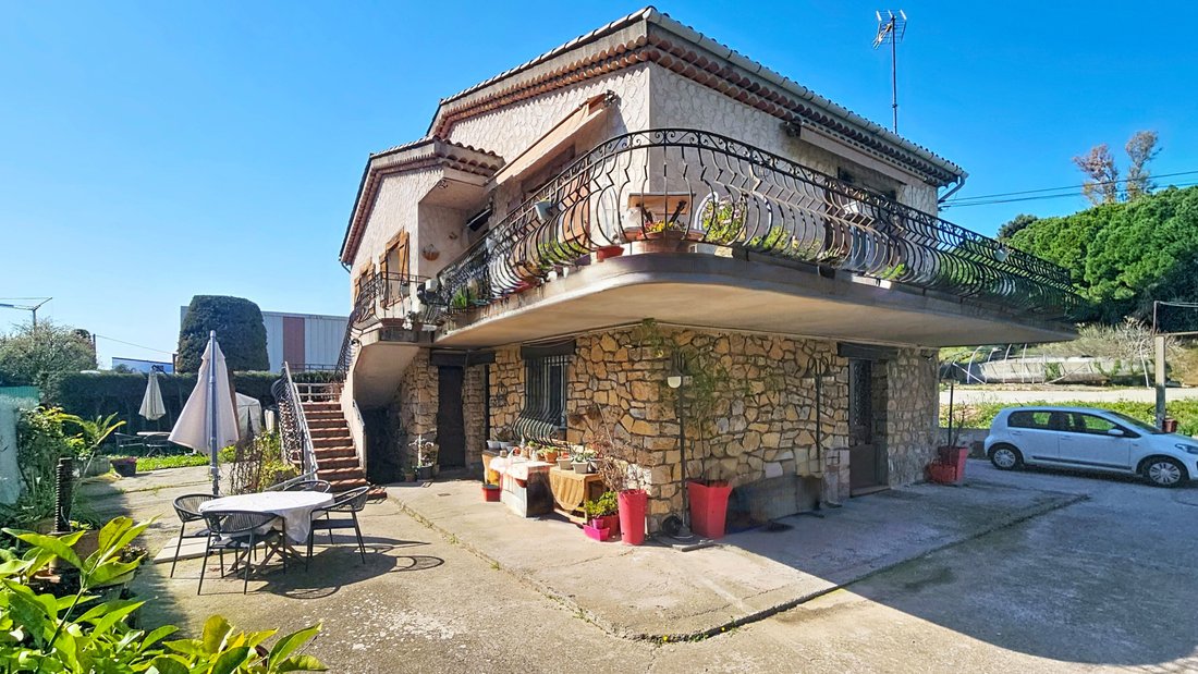 House in Bois Fleuri-Chevre d'Or-Saint Philippe, Biot, France 1 - 17779426