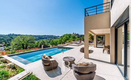 Villa in Village-Saint Julien-Saint Pierre, Biot, France 1