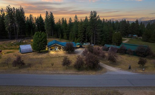 House in Naples, Idaho, United States 1