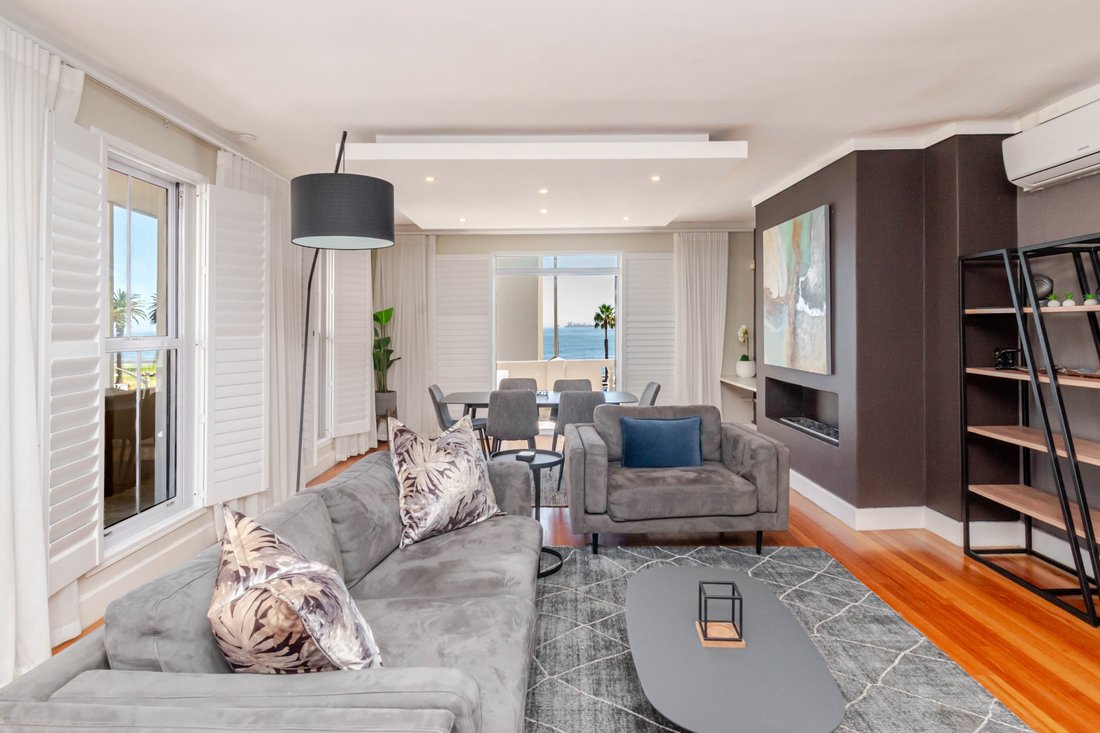 Apartment in Cape Town, Western Cape, South Africa 3 - 17779470