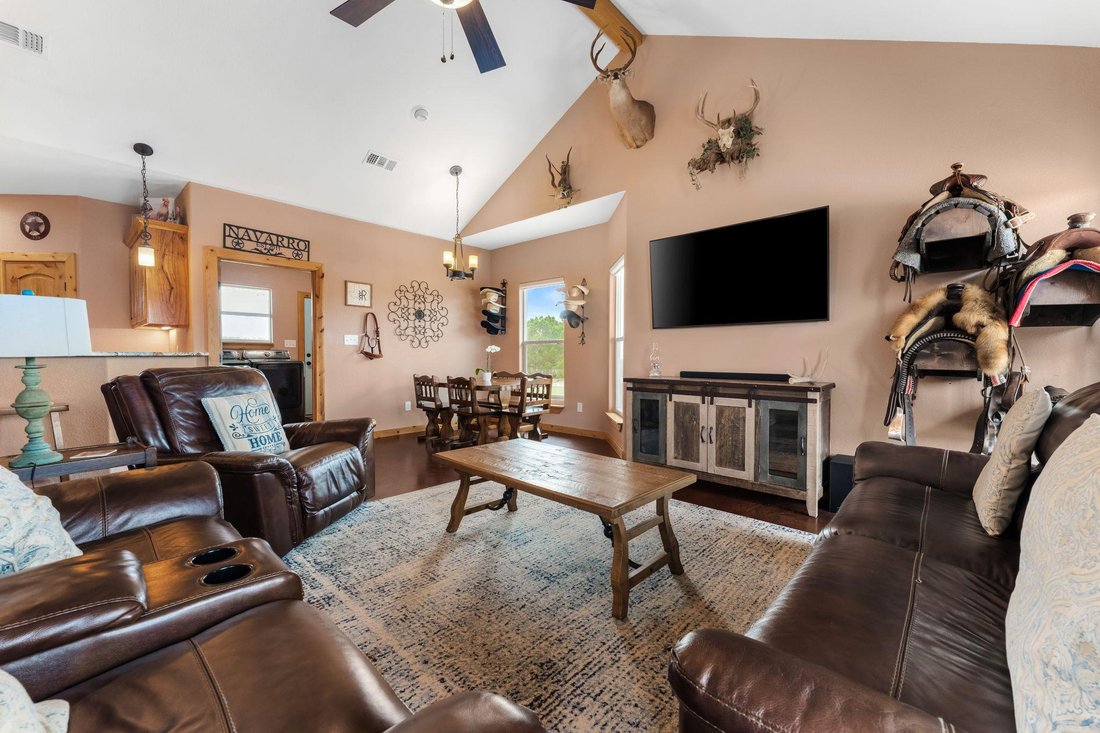 Casa a Bastrop, Texas, Stati Uniti 2 - 17781258