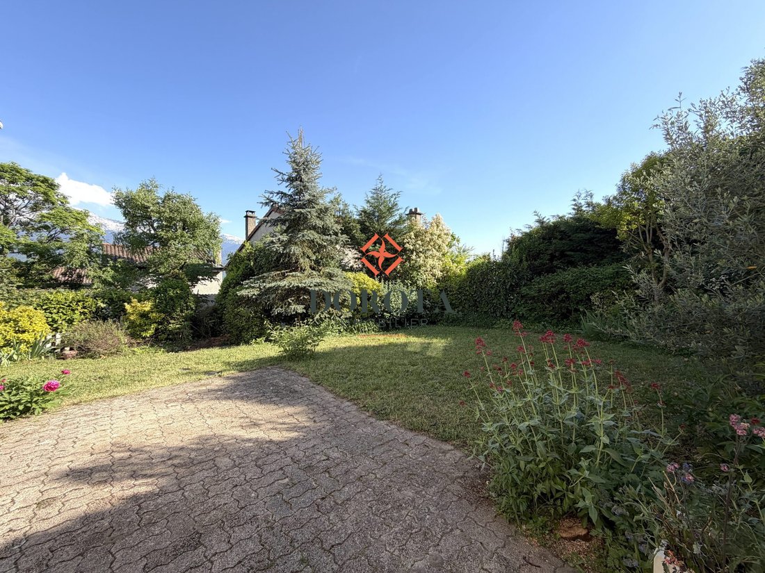 House in Biviers, Auvergne-Rhône-Alpes, France 3 - 17783526