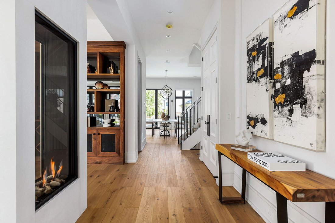 House in Toronto, Ontario, Canada 3 - 17779776