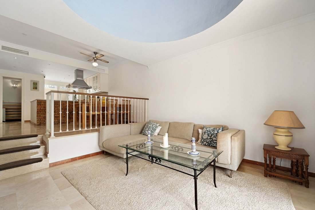 Townhouse in Nueva Andalucia, Marbella, Spain 4 - 17778635