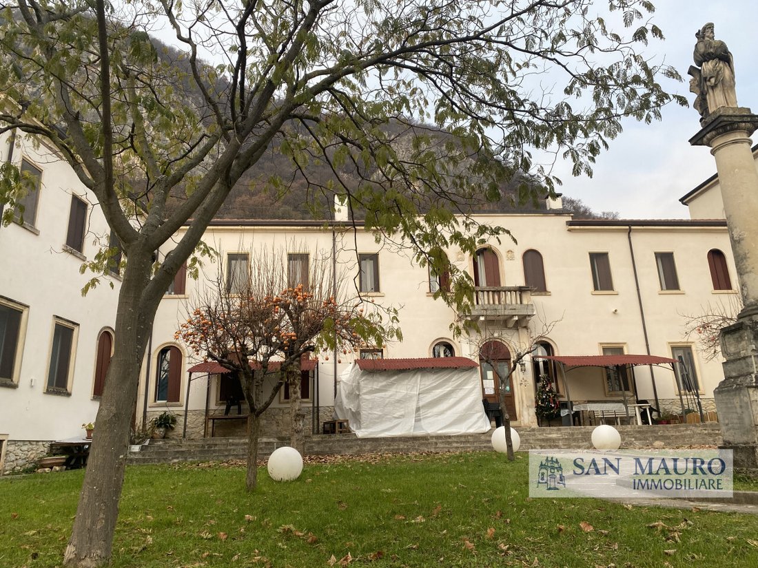 Estate in Longare, Veneto, Italy 5 - 17783041