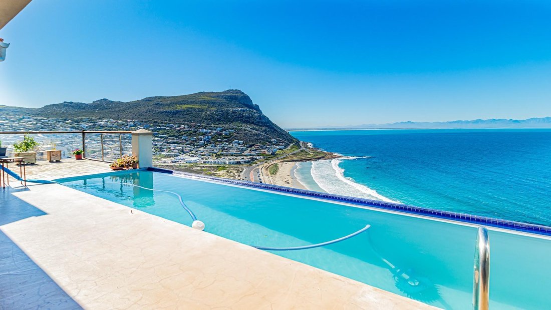 House in Glencairn, Cape Town, Western Cape 2 - 17782510