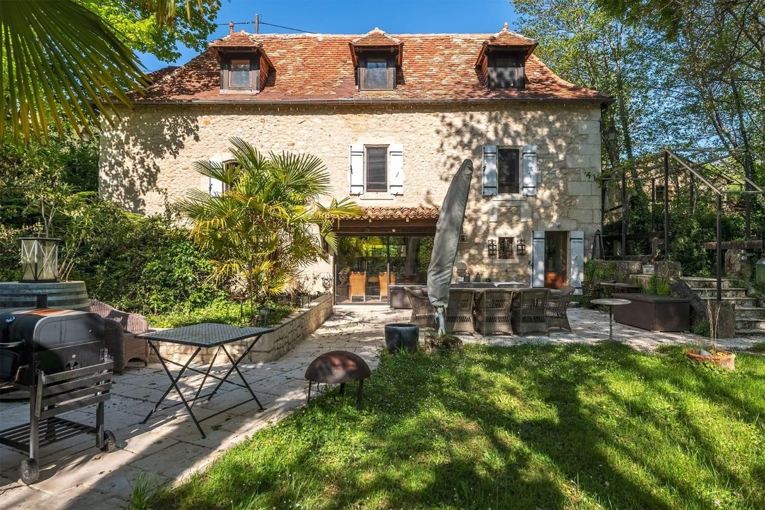 Estate in Campsegret, Nouvelle-Aquitaine, France 2 - 17779353