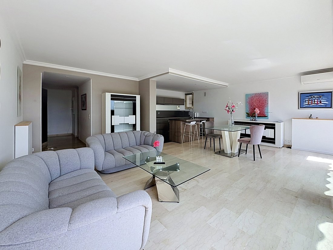 Apartment in Cannes, Provence-Alpes-Côte d'Azur, France 5 - 17782298