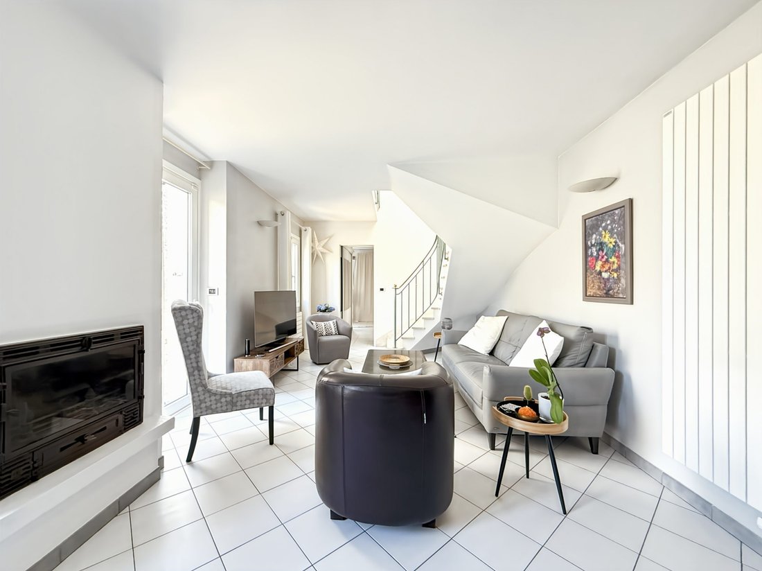 House in Gondoles Nord I, Choisy-le-Roi, France 4 - 17782391