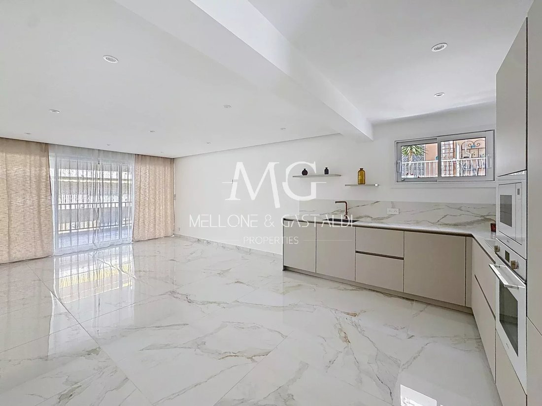 Appartamento a Cannes, Provenza-Alpi-Costa Azzurra, Francia 3 - 17779973