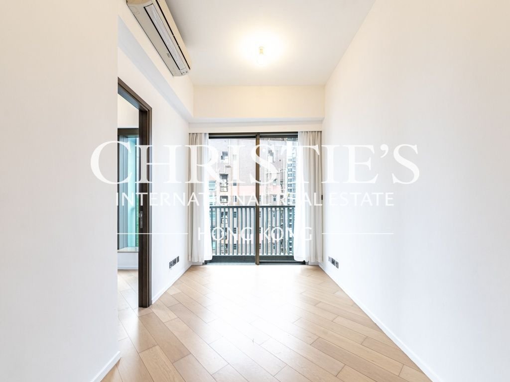 Apartment in Hong Kong, Hong Kong 3 - 16388794