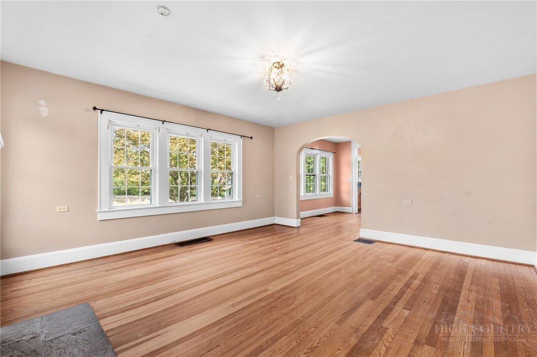 House in West Jefferson, North Carolina, United States 3 - 17780907