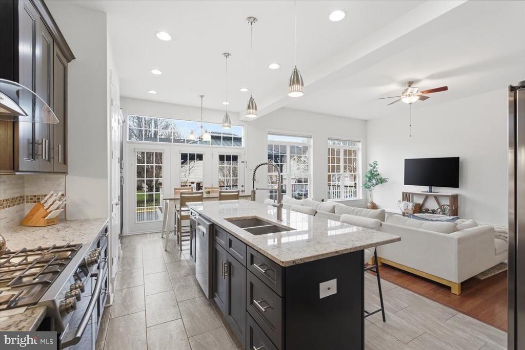 Casa a Woodbridge, Virginia, Stati Uniti 3 - 17780291