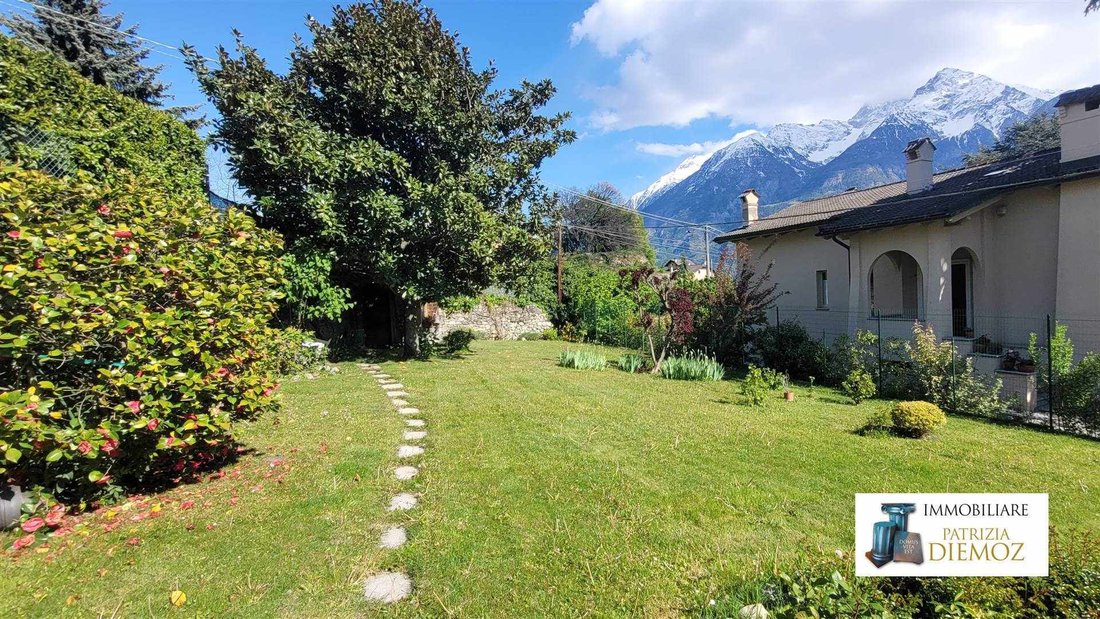 Villa in Precollinare Area / Zone Pré-collinaire, Aosta / Aoste, Aosta Valley / Vallée d'Aoste 3 - 17782722