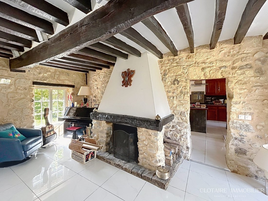 House in Auger-Saint-Vincent, Hauts-de-France, France 3 - 16967504