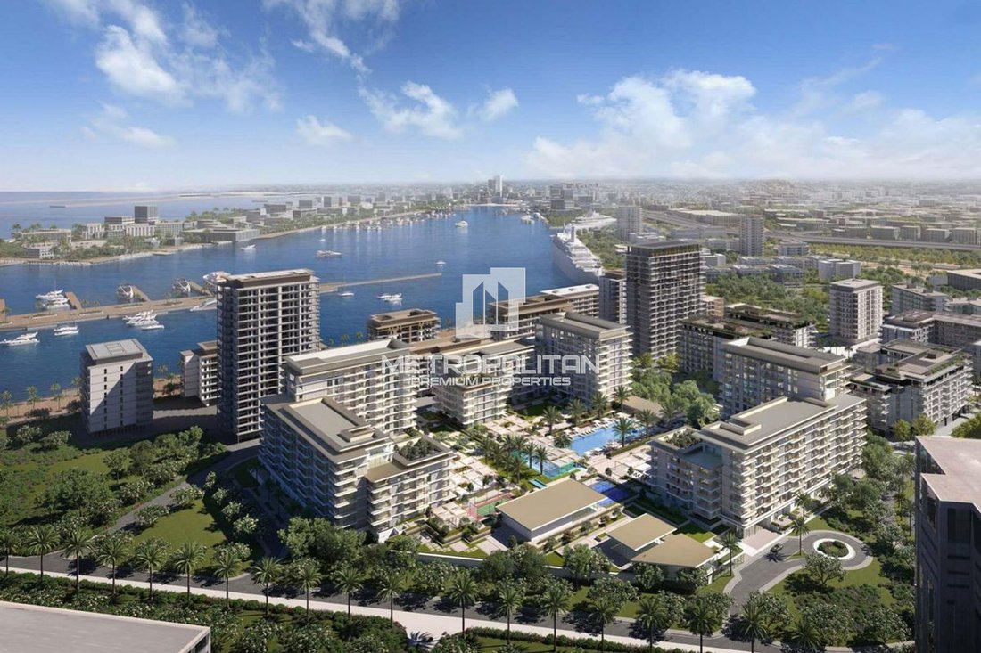Apartment in Al Mina / Dubai Maritime City, Dubai, United Arab Emirates 1 - 17780240