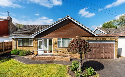 Bungalow in Surrey, Inghilterra 1