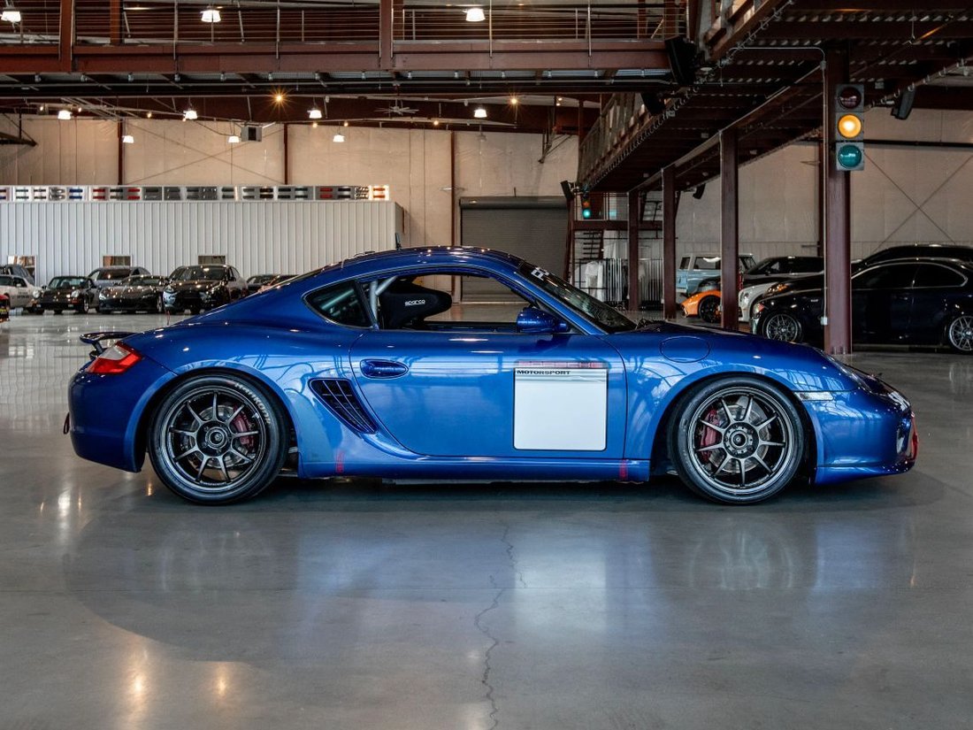 Coupe in Enumclaw, WA, United States 5 - 17783067
