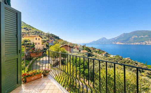 Apartment in Brenzone sul Garda, Veneto, Italy 1