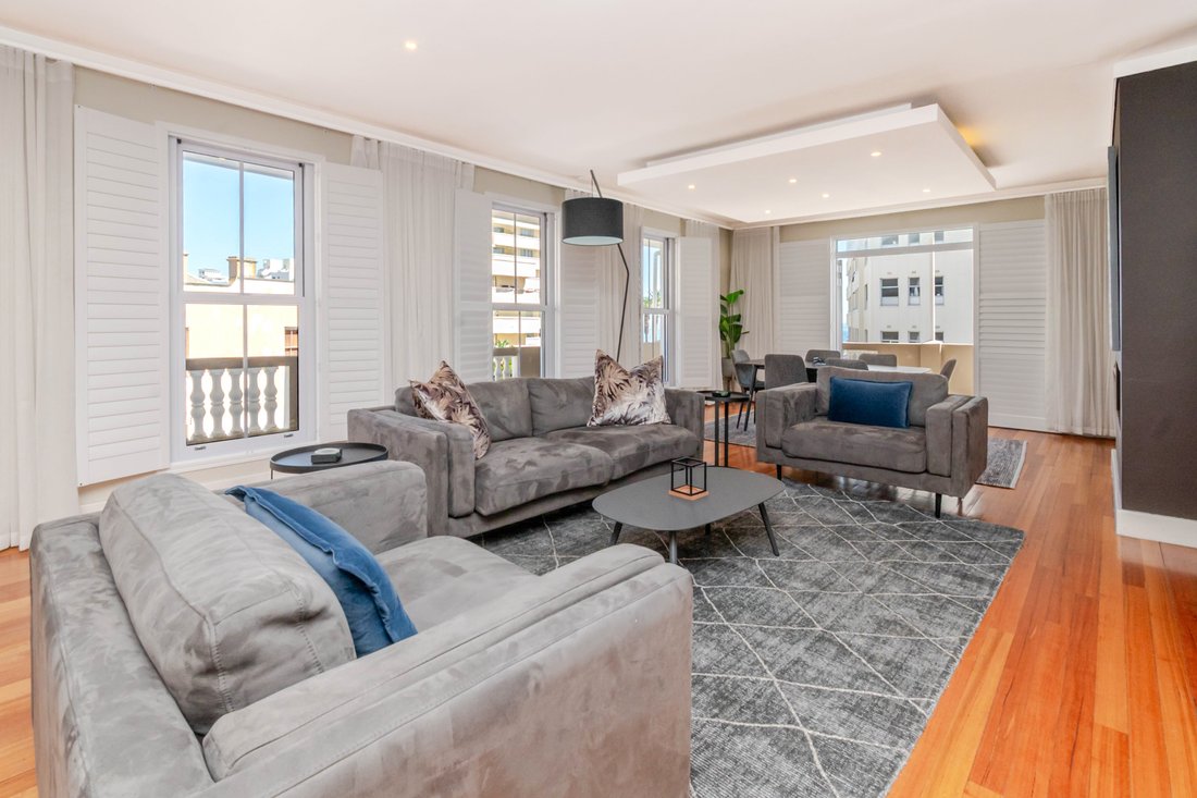 Apartment in Cape Town, Western Cape, South Africa 5 - 17779470
