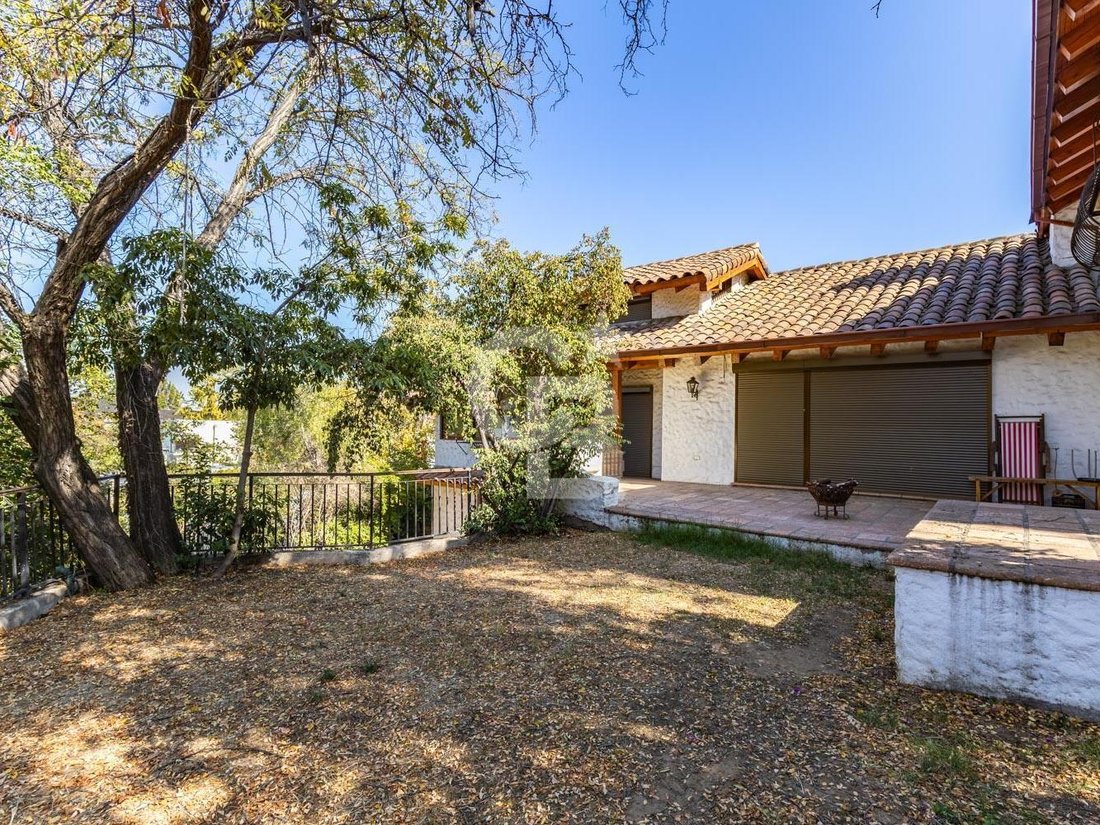 House in Lo Barnechea, Santiago Metropolitan Region, Chile 3 - 17724450