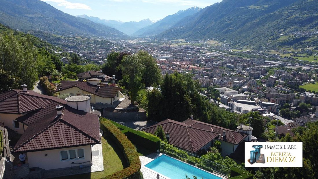 Villa in Hilly Zone / Zone Collinaire, Aosta / Aoste, Aosta Valley / Vallée d'Aoste 4 - 17782735