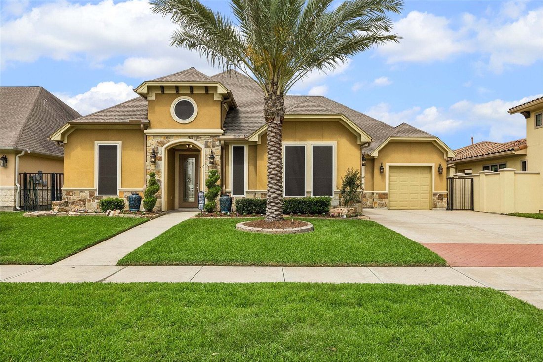 House in Kemah, Texas, United States 1 - 17780436
