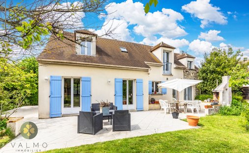 House in Thoiry, Ile-de-France, France 1