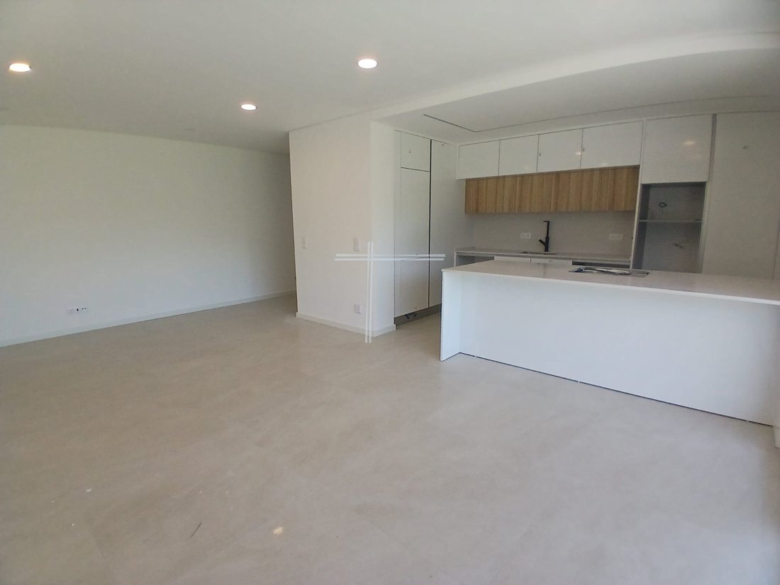 Apartment in Charneca de Caparica e Sobreda, Setubal, Portugal 4 - 17494858