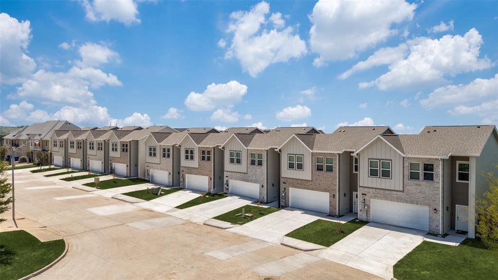 Dallas, Texas, United States 1 - 17782025