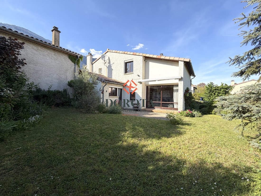 House in Biviers, Auvergne-Rhône-Alpes, France 1 - 17783526