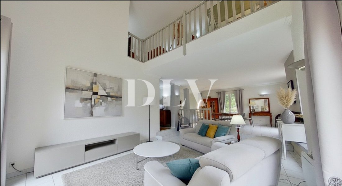 House in Hericy, Ile-de-France, France 5 - 17783580