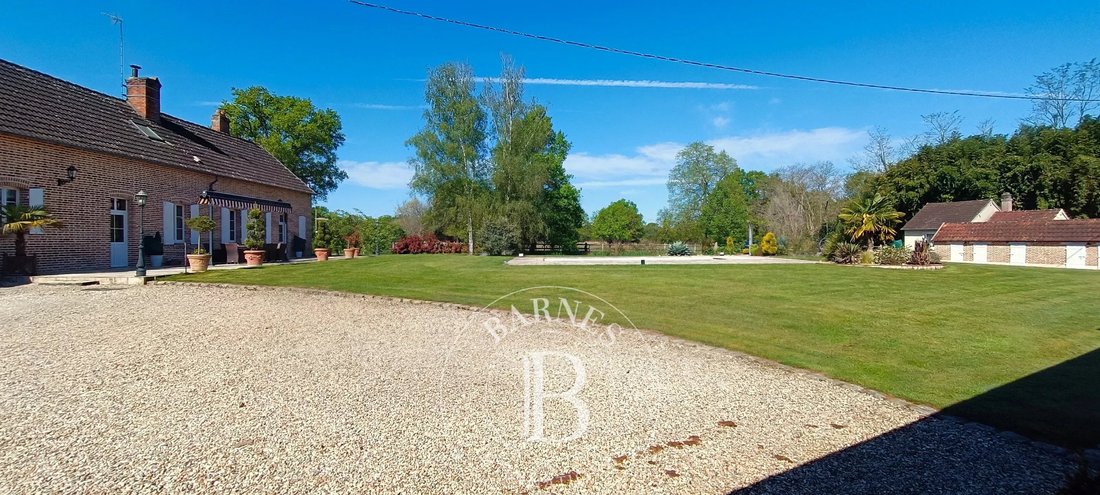 Country House in Salbris, Centre-Val de Loire, France 1 - 17780069