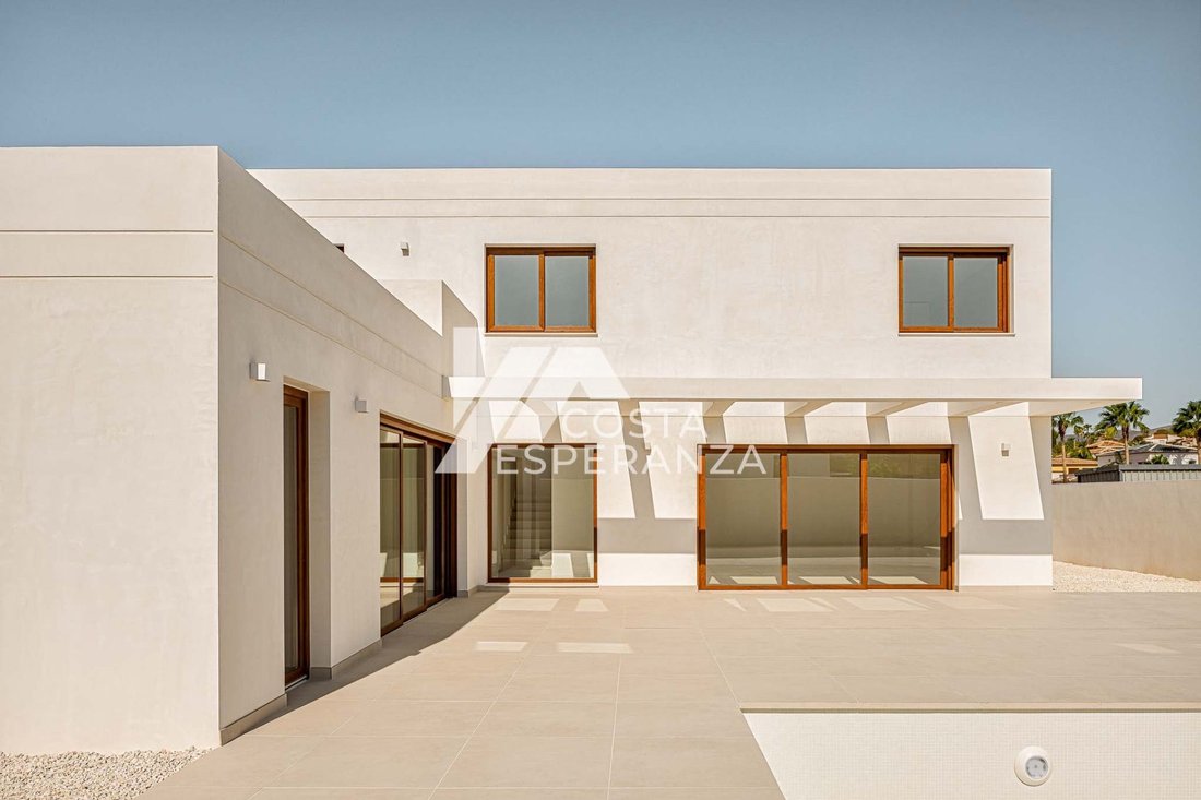 Chalet in Calp / Calpe, Valencian Community, Spain 4 - 17781123
